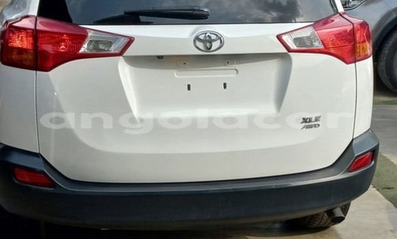 Comprar Usado Toyota RAV4 Outro Carro em Luanda em Luanda Province Comprar Usado Toyota RAV4 Outro Carro em Luanda em Luanda Province