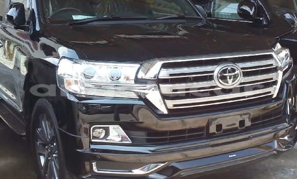 Acheter Occasion Voiture Toyota Land Cruiser Noir à Luanda, Province de Luanda Acheter Occasion Voiture Toyota Land Cruiser Noir à Luanda, Province de Luanda