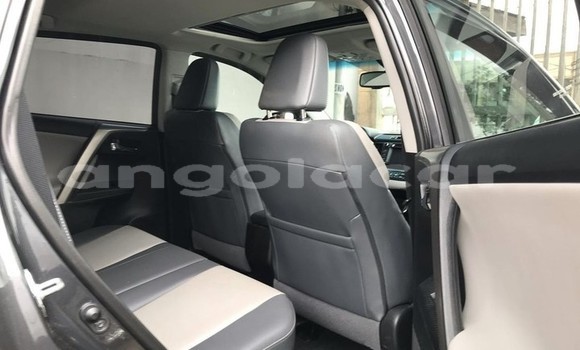 Acheter Occasion Voiture Toyota RAV4 Noir à Luena, Moxico Acheter Occasion Voiture Toyota RAV4 Noir à Luena, Moxico