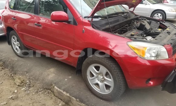 Acheter Occasion Voiture Toyota RAV4 Rouge à Luena, Moxico Acheter Occasion Voiture Toyota RAV4 Rouge à Luena, Moxico