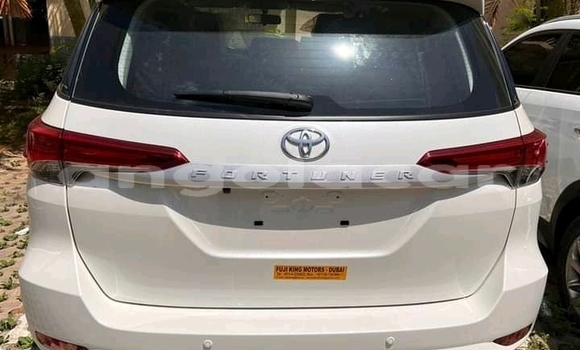 Comprar Usado Toyota Fortuner Outro Carro em Luanda em Luanda Province Comprar Usado Toyota Fortuner Outro Carro em Luanda em Luanda Province