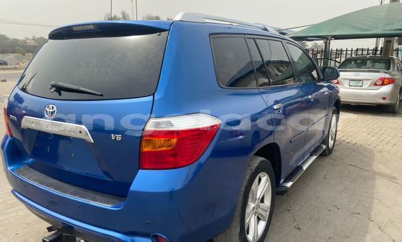 Acheter Occasion Voiture Toyota Highlander Bleu à Luanda, Province de Luanda Acheter Occasion Voiture Toyota Highlander Bleu à Luanda, Province de Luanda