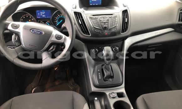 Buy Used Ford Escape Silver Car in Luanda in Luanda Province Buy Used Ford Escape Silver Car in Luanda in Luanda Province
