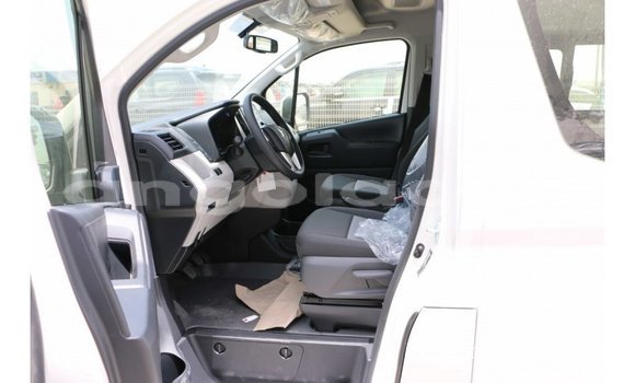 Acheter Import Voiture Toyota Hiace Blanc à Import - Dubai, Province de Bengo Acheter Import Voiture Toyota Hiace Blanc à Import - Dubai, Province de Bengo
