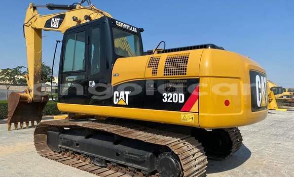 Comprar Usado Caterpillar 120 Outro Caminhão em Luena em Moxico Comprar Usado Caterpillar 120 Outro Caminhão em Luena em Moxico