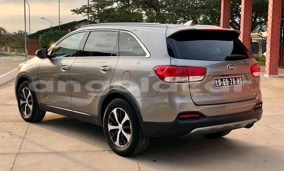 Acheter Occasion Voiture Kia Sorento Gris à Luanda, Province de Luanda Acheter Occasion Voiture Kia Sorento Gris à Luanda, Province de Luanda