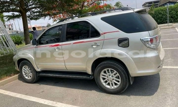 Buy Used Toyota Fortuner Other Car in Luanda in Luanda Province Buy Used Toyota Fortuner Other Car in Luanda in Luanda Province