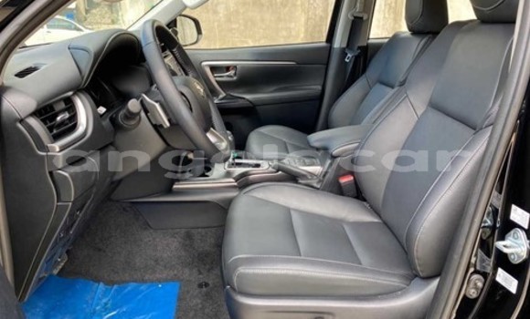 Comprar Novo Toyota Fortuner Preto Carro em Luanda em Luanda Province Comprar Novo Toyota Fortuner Preto Carro em Luanda em Luanda Province