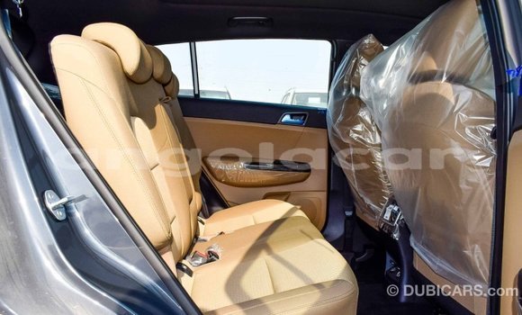 Buy Import Kia Sportage Other Car in Import - Dubai in Bengo Province Buy Import Kia Sportage Other Car in Import - Dubai in Bengo Province