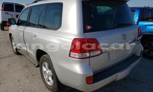 Acheter Occasion Voiture Toyota Land Cruiser Prado Gris à Luanda, Province de Luanda Acheter Occasion Voiture Toyota Land Cruiser Prado Gris à Luanda, Province de Luanda
