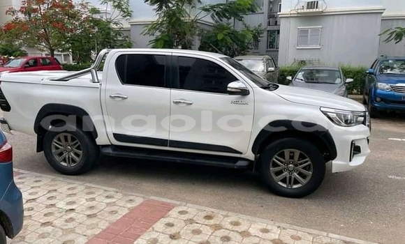 Buy Used Toyota Hilux Other Car in Luanda in Luanda Province