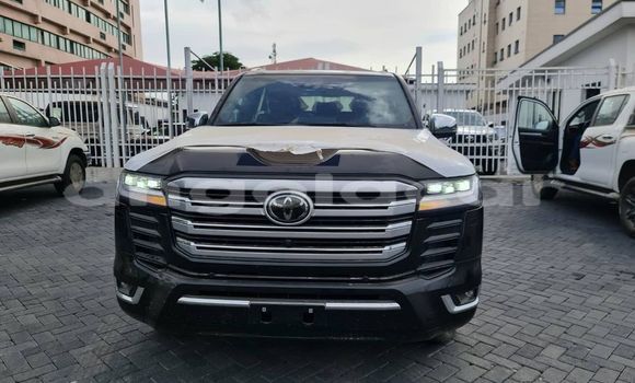 Acheter Occasion Voiture Toyota Land Cruiser Noir à Luanda, Province de Luanda Acheter Occasion Voiture Toyota Land Cruiser Noir à Luanda, Province de Luanda