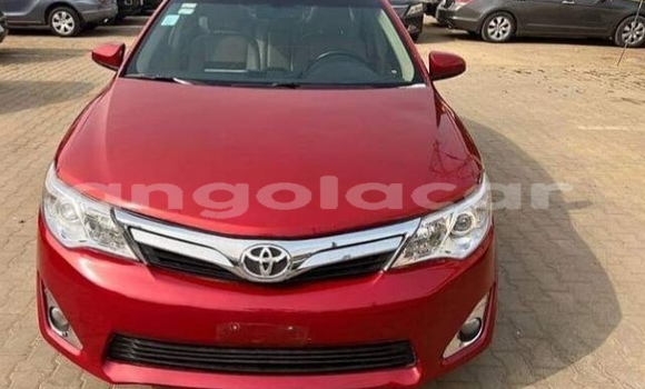 Acheter Occasion Voiture Toyota Camry Rouge à Luanda, Province de Luanda Acheter Occasion Voiture Toyota Camry Rouge à Luanda, Province de Luanda