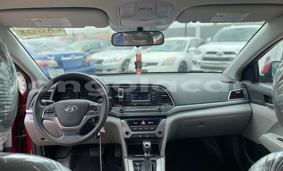 Comprar Usado Hyundai Elantra Vermelho Carro em Luanda em Luanda Province Comprar Usado Hyundai Elantra Vermelho Carro em Luanda em Luanda Province