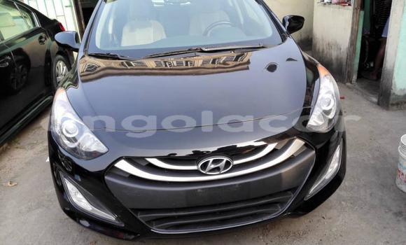 Comprar Usado Hyundai Elantra Preto Carro em Luanda em Luanda Province