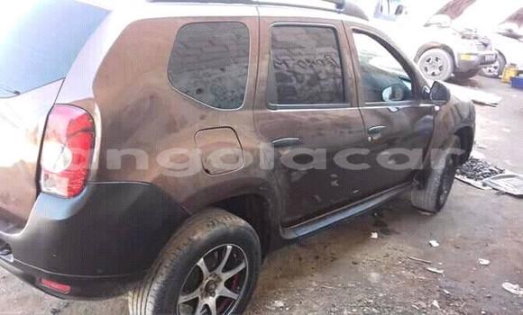 Comprar Usado Renault Laguna Marrom Carro em Luanda em Luanda Province