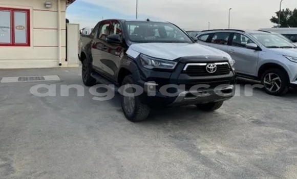 Buy Used Toyota Hilux Black Car in Luanda in Luanda Province Buy Used Toyota Hilux Black Car in Luanda in Luanda Province