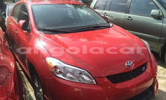 Acheter Occasion Voiture Toyota Matrix Rouge à Luanda, Province de Luanda Acheter Occasion Voiture Toyota Matrix Rouge à Luanda, Province de Luanda