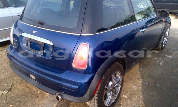 Comprar Usado MINI Cooper Azul Carro em Luanda em Luanda Province Comprar Usado MINI Cooper Azul Carro em Luanda em Luanda Province