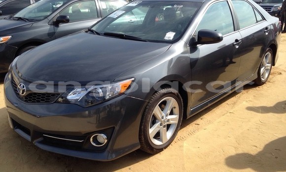 Acheter Occasion Voiture Toyota Camry Noir à Luanda, Province de Luanda