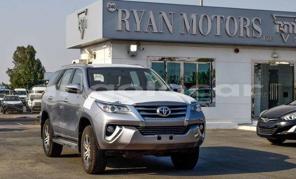 Comprar Importar Toyota Fortuner Outro Carro em Import - Dubai em Bengo Province Comprar Importar Toyota Fortuner Outro Carro em Import - Dubai em Bengo Province