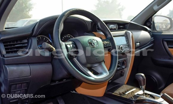 Comprar Importar Toyota Fortuner Outro Carro em Import - Dubai em Bengo Province Comprar Importar Toyota Fortuner Outro Carro em Import - Dubai em Bengo Province