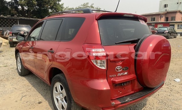Buy Used Toyota RAV4 Red Car in Luanda in Luanda Province Buy Used Toyota RAV4 Red Car in Luanda in Luanda Province