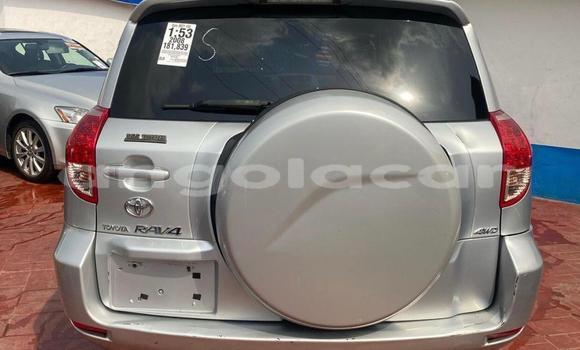 Comprar Usado Toyota RAV4 Outro Carro em Luanda em Luanda Province Comprar Usado Toyota RAV4 Outro Carro em Luanda em Luanda Province