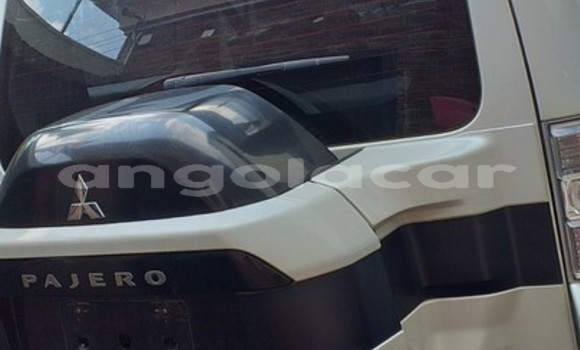 Comprar Usado Mitsubishi Pajero Vermelho Carro em Luanda em Luanda Province Comprar Usado Mitsubishi Pajero Vermelho Carro em Luanda em Luanda Province