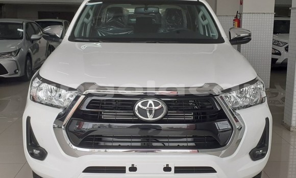 Acheter Occasion Voiture Toyota Hilux Gris à Luanda, Province de Luanda Acheter Occasion Voiture Toyota Hilux Gris à Luanda, Province de Luanda