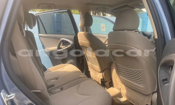 Comprar Usado Toyota RAV4 Azul Carro em Luanda em Luanda Province Comprar Usado Toyota RAV4 Azul Carro em Luanda em Luanda Province