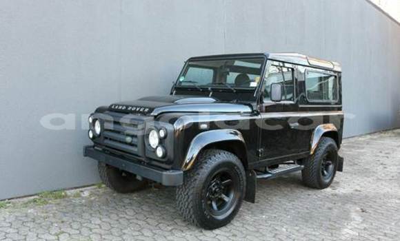 Buy Used Land Rover Defender Black Car in Luanda in Luanda Province Buy Used Land Rover Defender Black Car in Luanda in Luanda Province