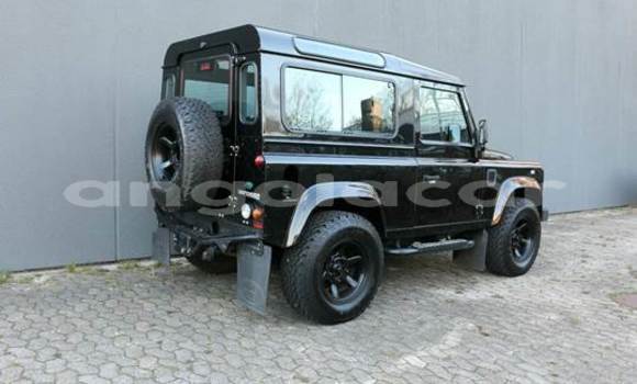 Comprar Usado Land Rover Defender Preto Carro em Luanda em Luanda Province Comprar Usado Land Rover Defender Preto Carro em Luanda em Luanda Province