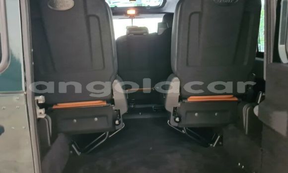 Comprar Usado Land Rover Defender Preto Carro em Luanda em Luanda Province Comprar Usado Land Rover Defender Preto Carro em Luanda em Luanda Province