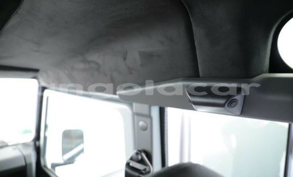 Comprar Usado Land Rover Defender Branco Carro em Luanda em Luanda Province Comprar Usado Land Rover Defender Branco Carro em Luanda em Luanda Province