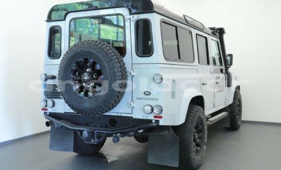 Comprar Usado Land Rover Defender Branco Carro em Luanda em Luanda Province Comprar Usado Land Rover Defender Branco Carro em Luanda em Luanda Province