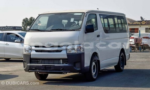 Buy Import Toyota Hiace White Car in Import - Dubai in Bengo Province Buy Import Toyota Hiace White Car in Import - Dubai in Bengo Province