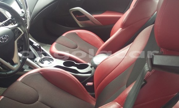 Comprar Usado Hyundai Veloster Vermelho Carro em Luanda em Luanda Province Comprar Usado Hyundai Veloster Vermelho Carro em Luanda em Luanda Province