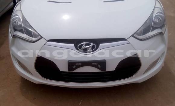 Buy Used Hyundai Veracruz White Car in Luanda in Luanda Province