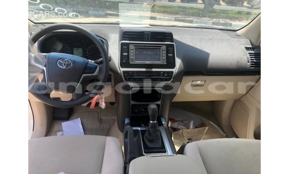 Comprar Importar Toyota Prado Branco Carro em Import - Dubai em Bengo Province Comprar Importar Toyota Prado Branco Carro em Import - Dubai em Bengo Province