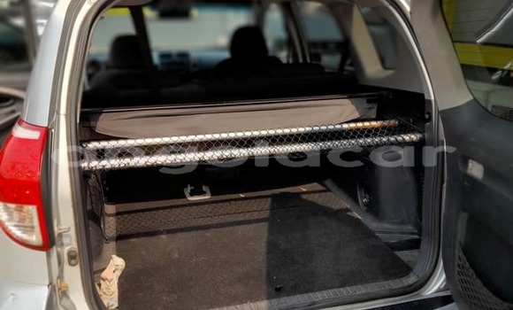 Acheter Occasion Voiture Toyota RAV4 Autre à Luanda, Province de Luanda Acheter Occasion Voiture Toyota RAV4 Autre à Luanda, Province de Luanda