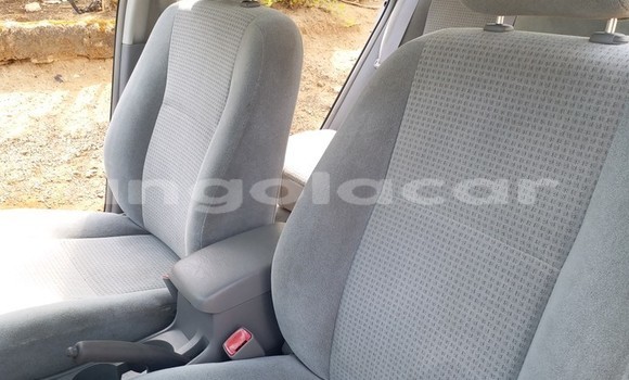 Comprar Usado Toyota Corolla Prata Carro em Luanda em Luanda Province Comprar Usado Toyota Corolla Prata Carro em Luanda em Luanda Province