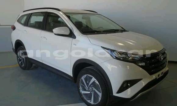 Buy Used Toyota Rush White Car in Namibe in Namibe Province