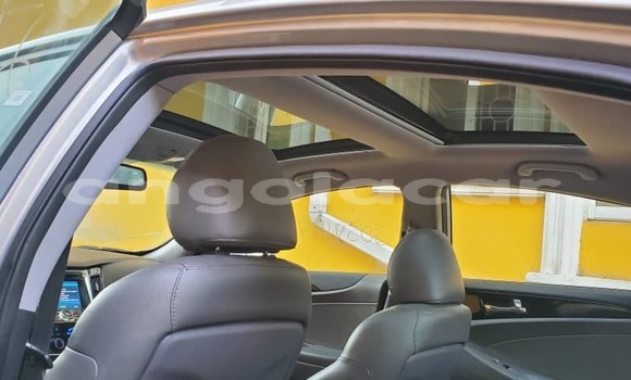 Comprar Usado Hyundai Sonata Prata Carro em Luanda em Luanda Province Comprar Usado Hyundai Sonata Prata Carro em Luanda em Luanda Province