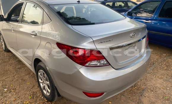 Acheter Occasion Voiture Hyundai Accent Autre à Luanda, Province de Luanda Acheter Occasion Voiture Hyundai Accent Autre à Luanda, Province de Luanda