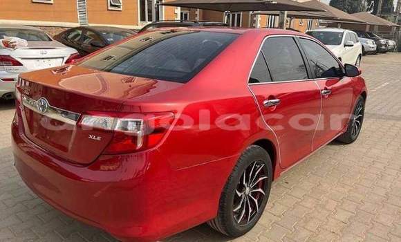 Acheter Occasion Voiture Toyota Camry Rouge à Luanda, Province de Luanda Acheter Occasion Voiture Toyota Camry Rouge à Luanda, Province de Luanda