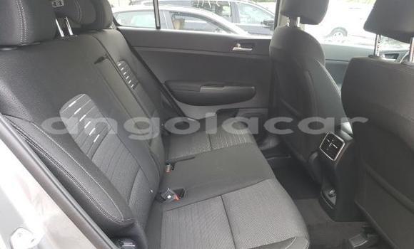 Buy Used Kia Sportage Silver Car in Luanda in Luanda Province Buy Used Kia Sportage Silver Car in Luanda in Luanda Province