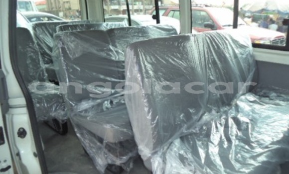 Comprar Usado Toyota Hiace Outro Carro em Luanda em Luanda Province Comprar Usado Toyota Hiace Outro Carro em Luanda em Luanda Province
