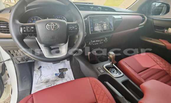 Comprar Usado Toyota Hilux Branco Carro em Luanda em Luanda Province Comprar Usado Toyota Hilux Branco Carro em Luanda em Luanda Province