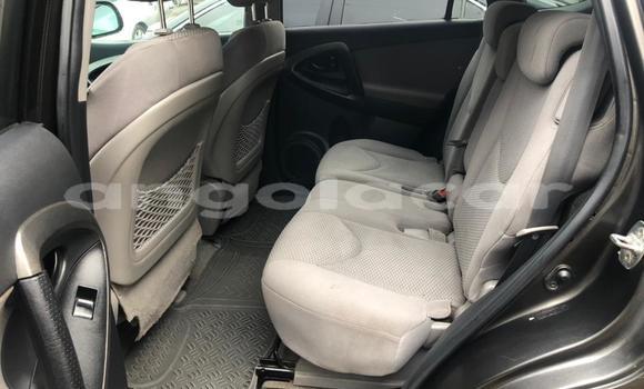 Acheter Occasion Voiture Toyota RAV4 Noir à Luanda, Province de Luanda Acheter Occasion Voiture Toyota RAV4 Noir à Luanda, Province de Luanda